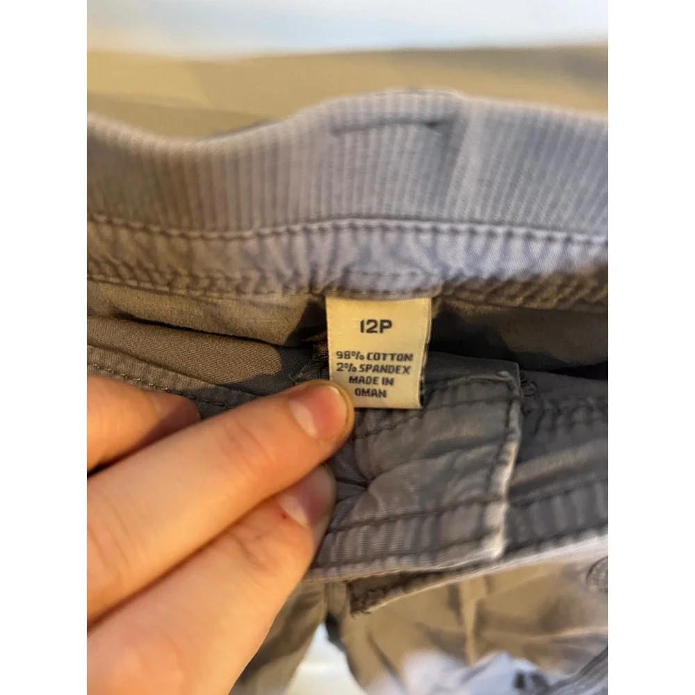 LL Bean Womens Cargo Shorts Gray Cotton Stretch Petite Size 12P
